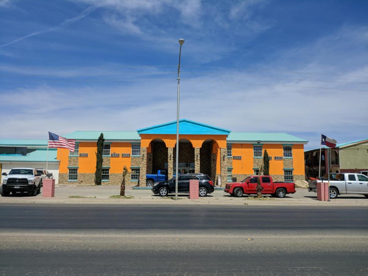 Alien Residence Inn Pecos Eksteriør bilde